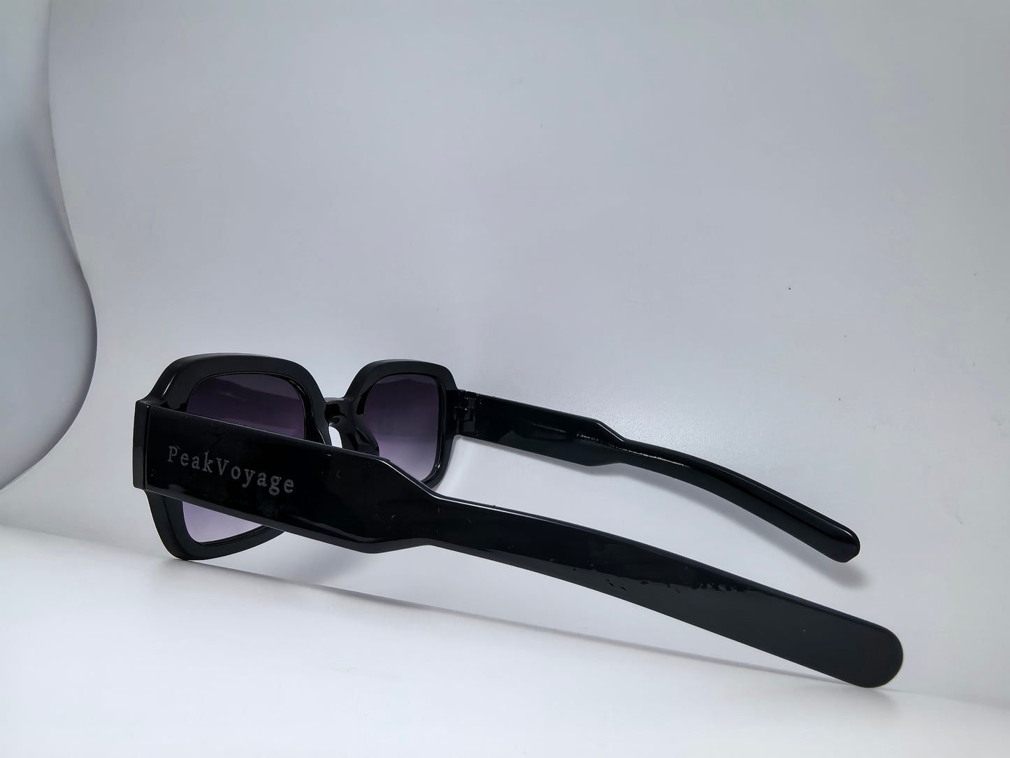 PeakVoyage Classic Oversized Rectangle Sunglasses S34-8
