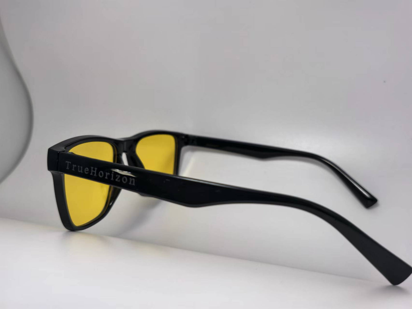 TrueHorizon Vogue Oversized Square Sunglasses S67-9