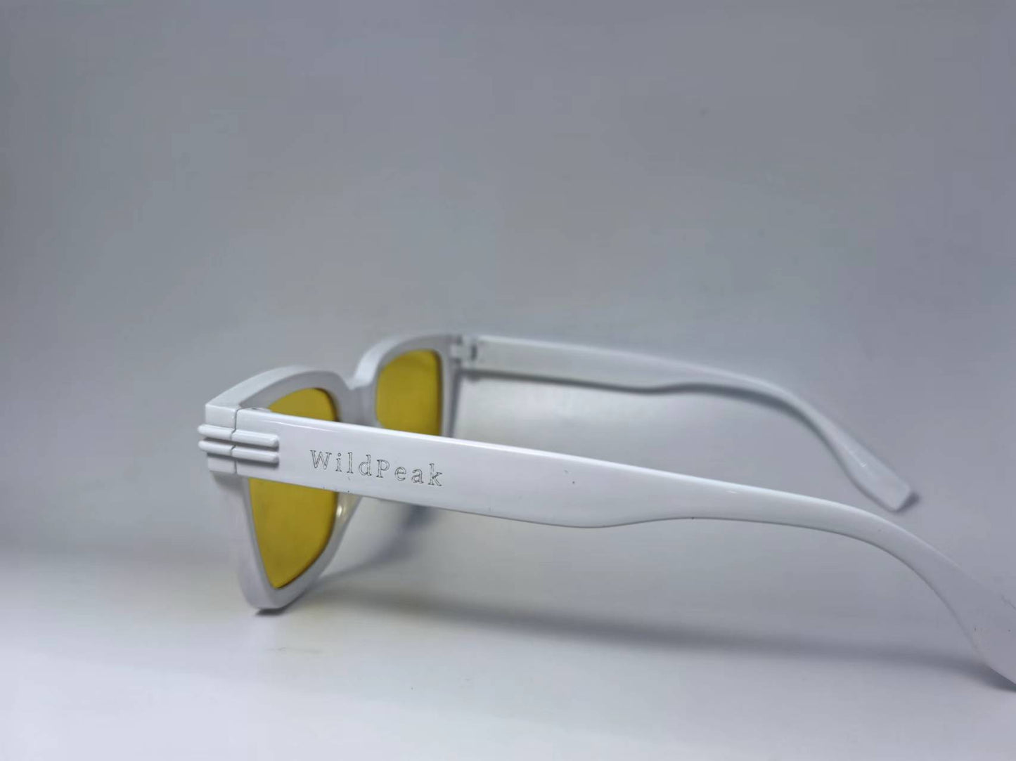 WildPeak Designer Cat-Eye Sunglasses S29-1