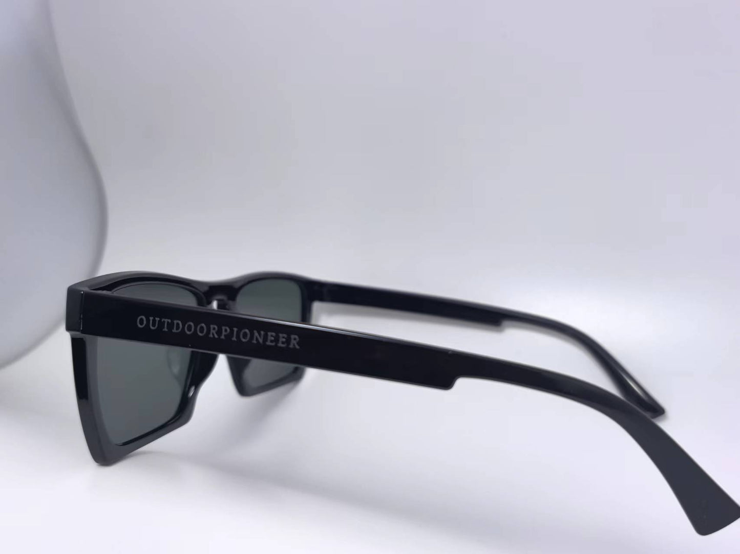 OUTDOORPIONEER Luxury Oversized Cat-Eye Sunglasses S47-1